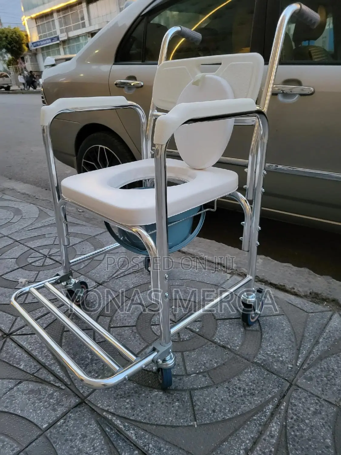 Transport Chair Seat Shower笑嗣commode Chair Allows Them to Sit Safely