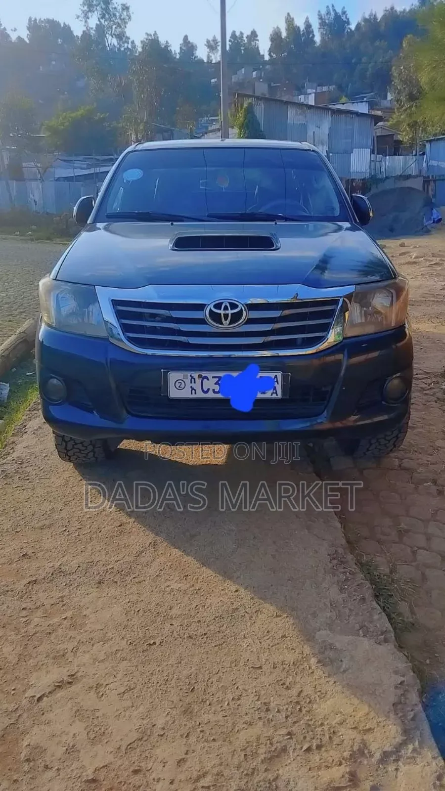 Toyota Hilux 2012 Blue
