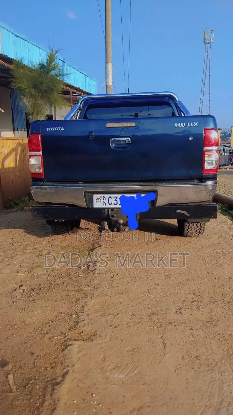 Toyota Hilux 2012 Blue