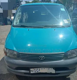 Toyota HiAce 2003 Blue