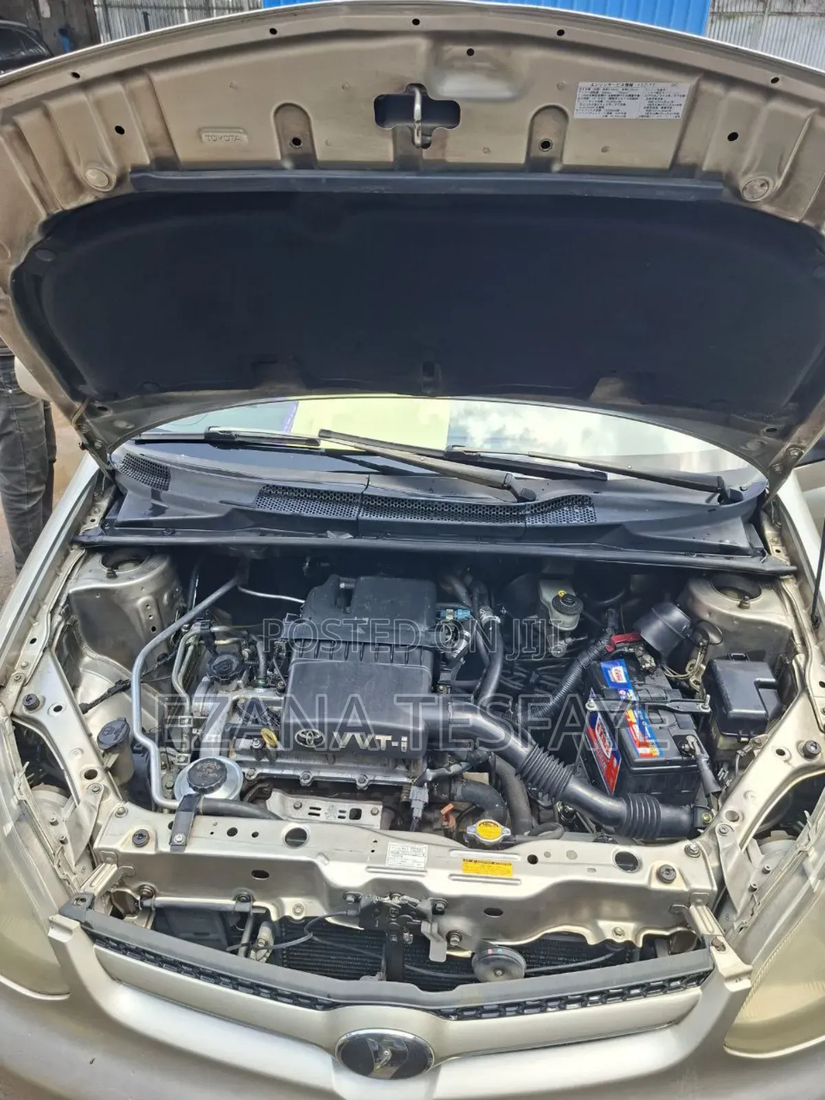 Toyota Platz 2005 Silver