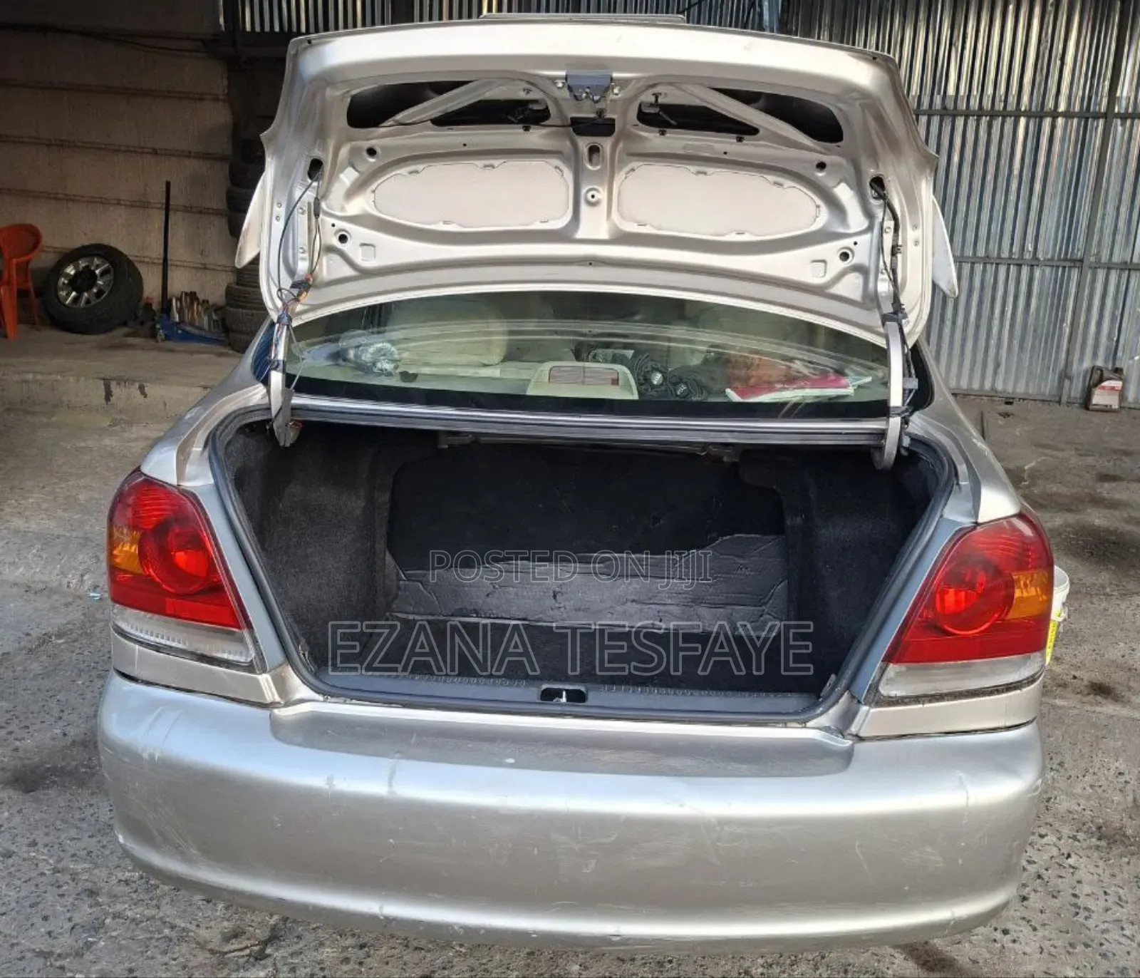 Toyota Platz 2005 Silver