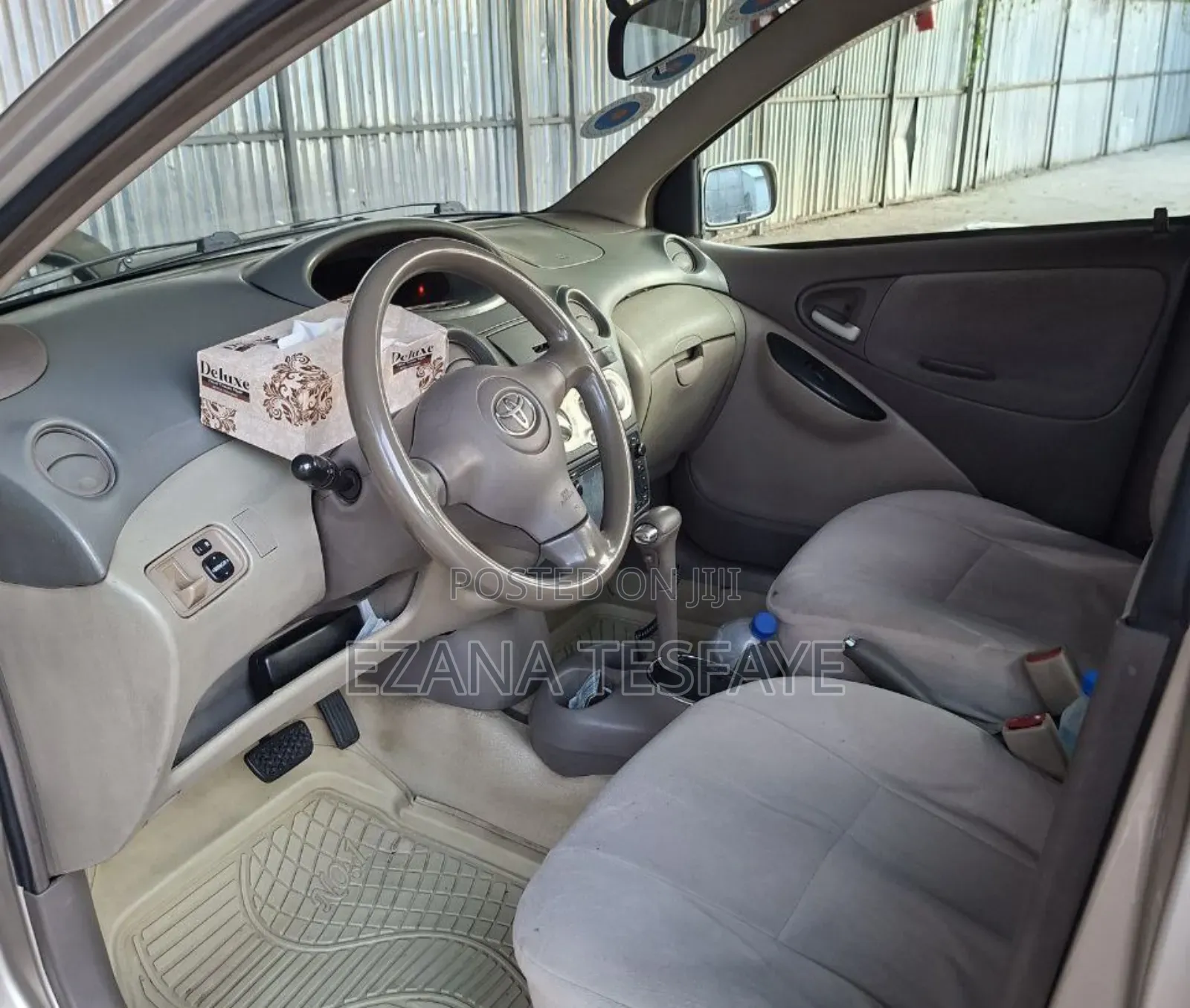 Toyota Platz 2005 Silver