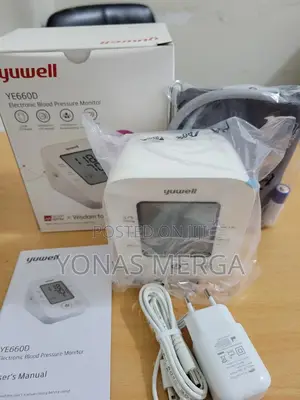 Photo - Yuwell's Ye660d Blood Pressure Monitor臉彆friendly for All Ages娼韋bpm