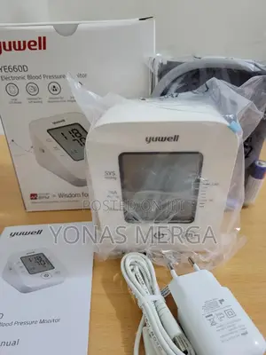 Photo - Yuwell Arm Blood Pressure Monitor墀兕key Features:Intelligent Monitoring