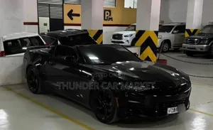 Photo - Chevrolet Camaro 2020 Black