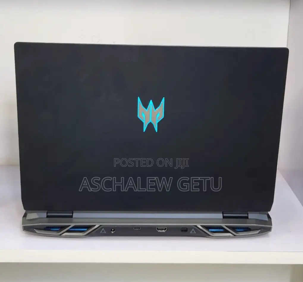 New Laptop Acer Predator Helios 300 16GB Intel Core I9 SSD 512GB