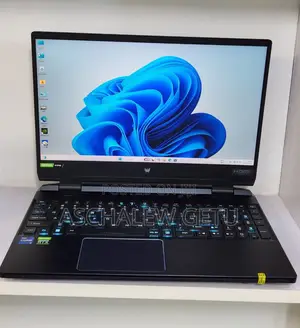 New Laptop Acer Predator Helios 300 16GB Intel Core I9 SSD 512GB