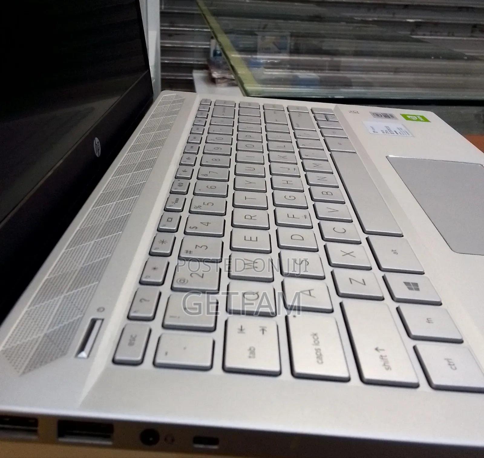 New Laptop HP Pavilion 15 16GB Intel Core I7 SSD 512GB