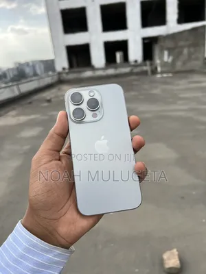 Apple iPhone 15 Pro 128 GB White