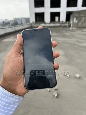 Apple iPhone 11 128 GB White