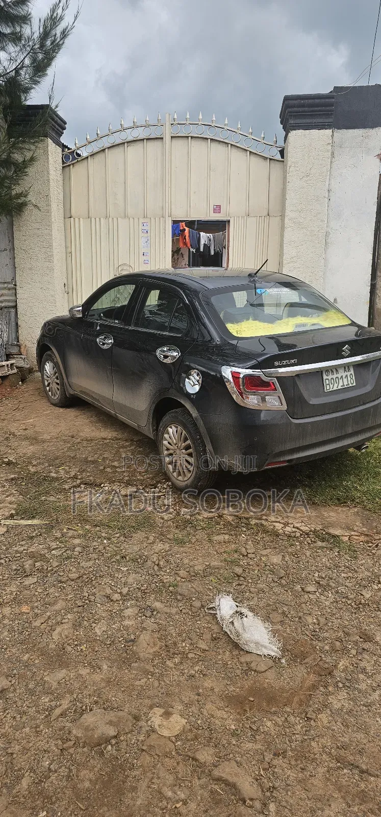 Suzuki Dzire 2023 Black