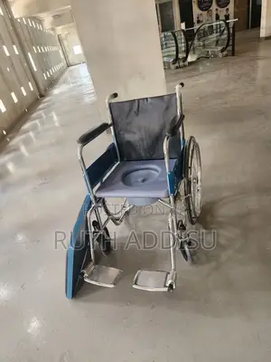 Commode Wheelchair者的toilet Wheelchair奢華commode Wheelchair廟會wheelchair