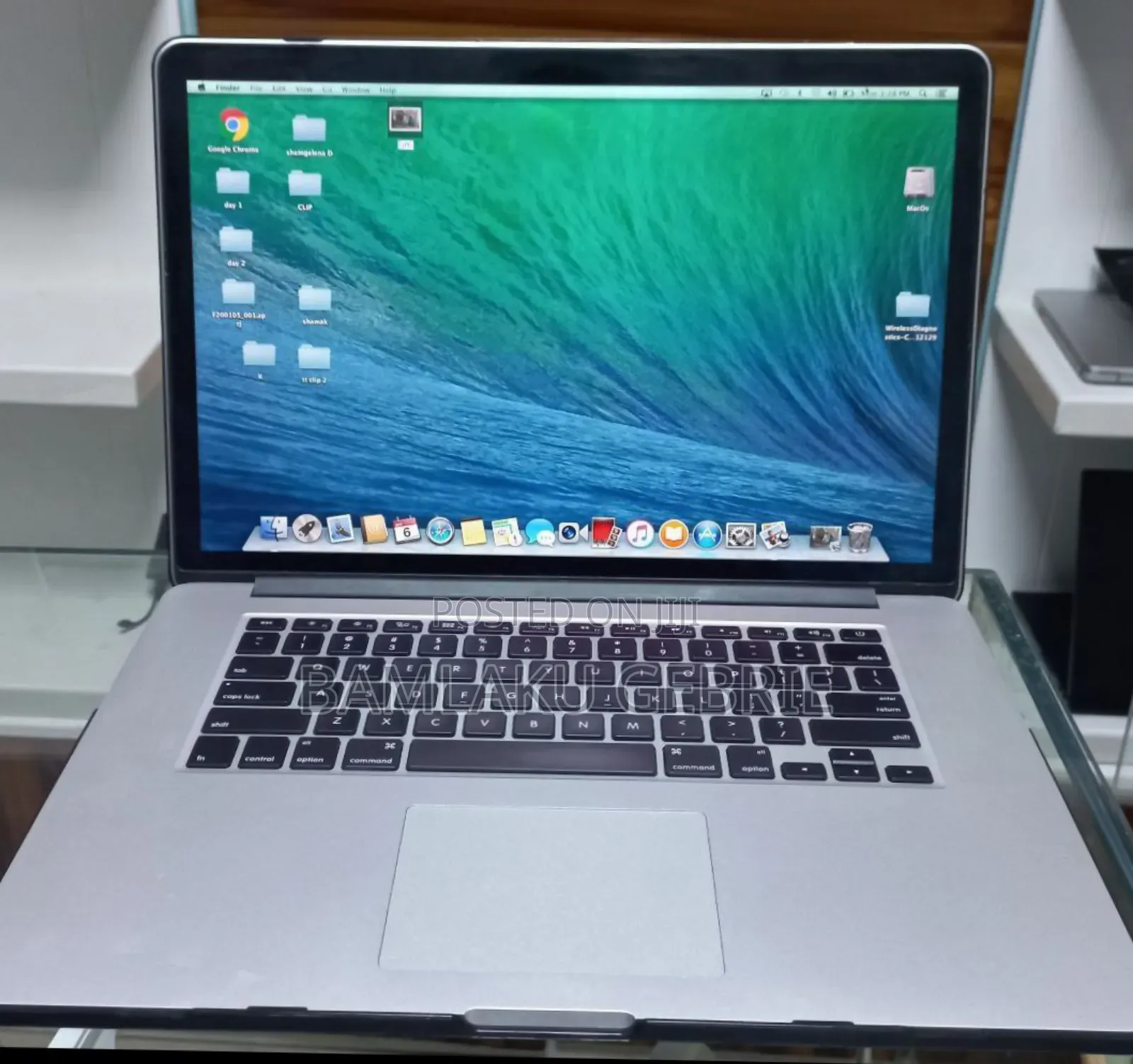 New Laptop Apple MacBook Pro 2013 8GB Intel Core I7 SSD 256GB