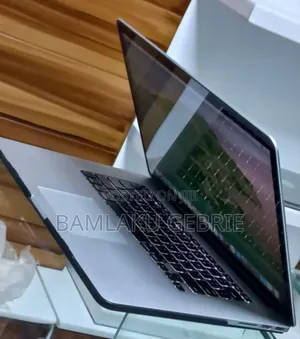 New Laptop Apple MacBook Pro 2013 8GB Intel Core I7 SSD 256GB