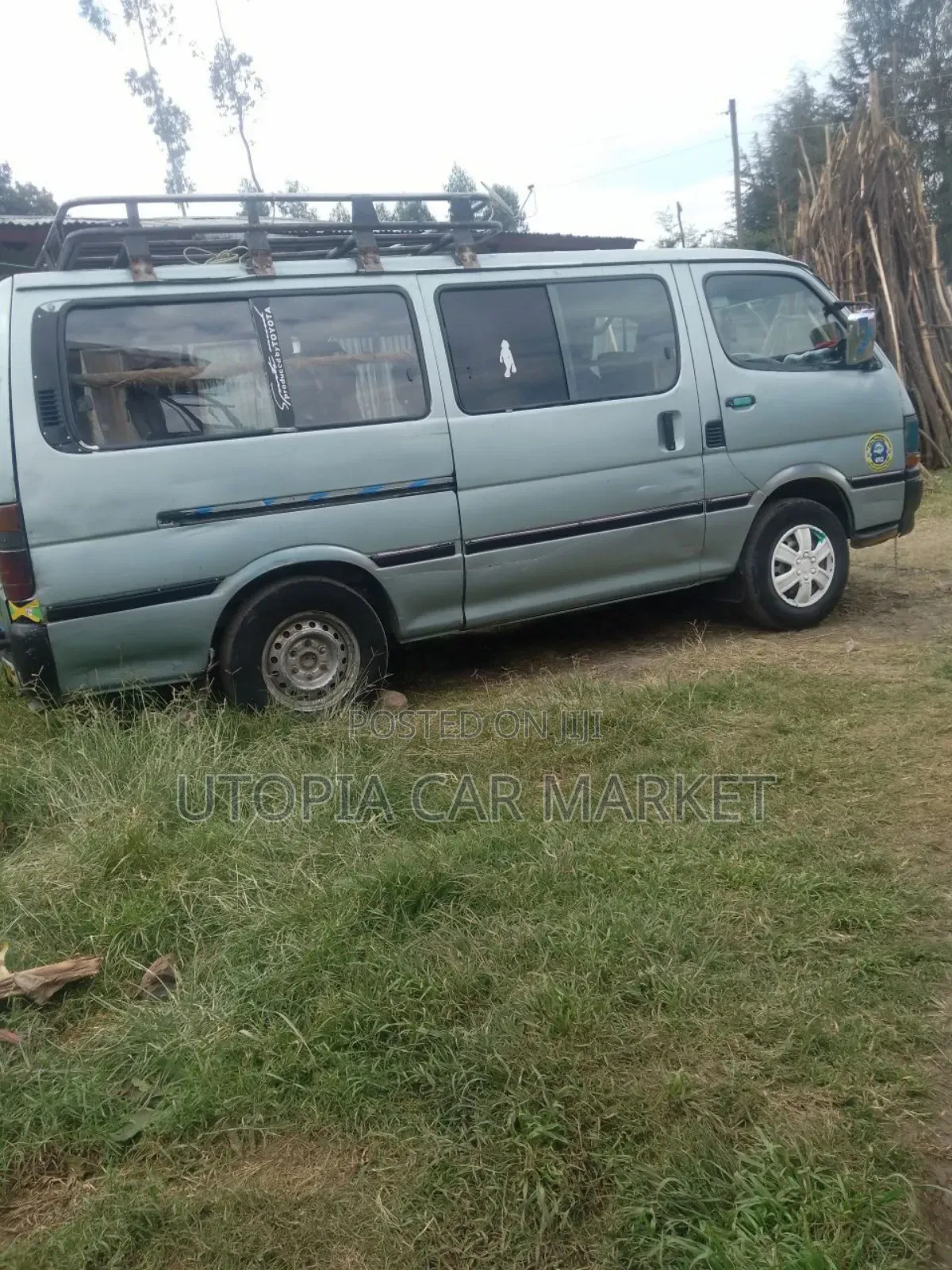 Toyota HiAce 2003 Blue