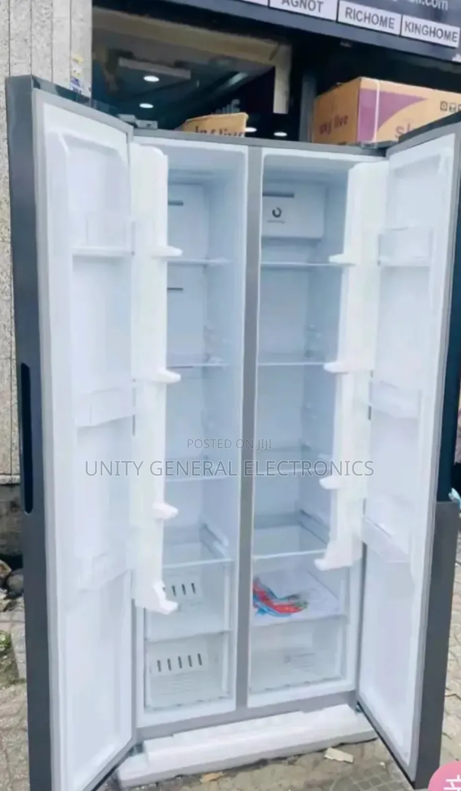 Sky Live 700 Refrigrator