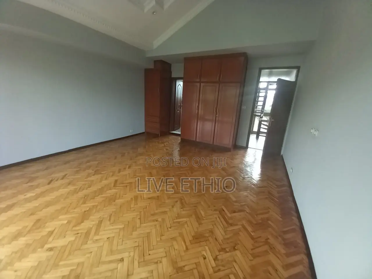 6bdrm House in Yeka for rent