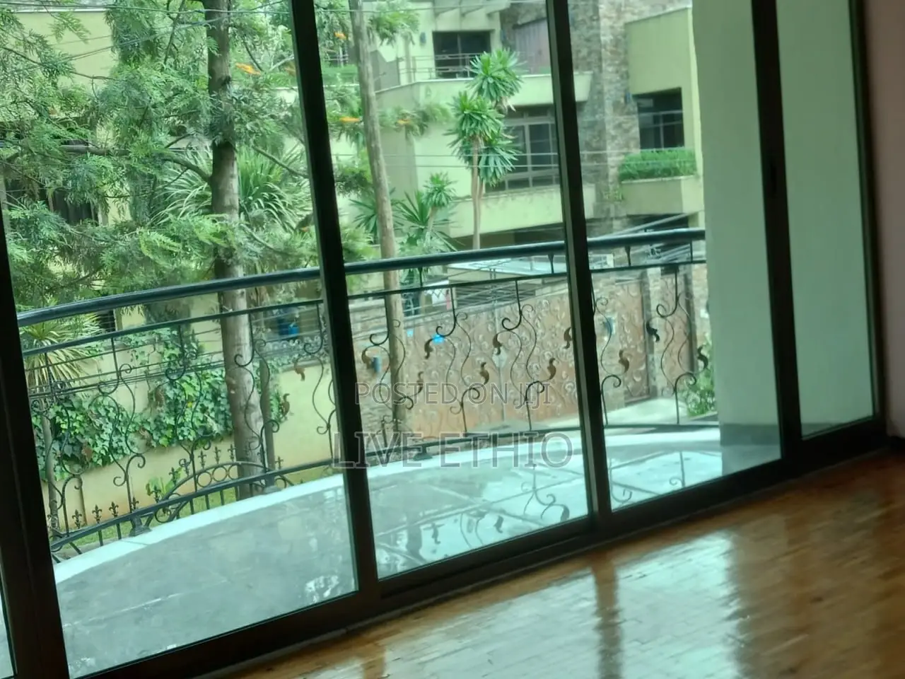 6bdrm House in Yeka for rent