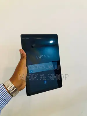 Photo - New Lenovo Tab M10 32 GB Black