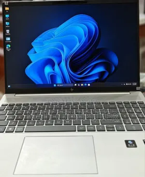 Photo - New Laptop HP Pavilion 15 16GB Intel Core I7 SSD 1T