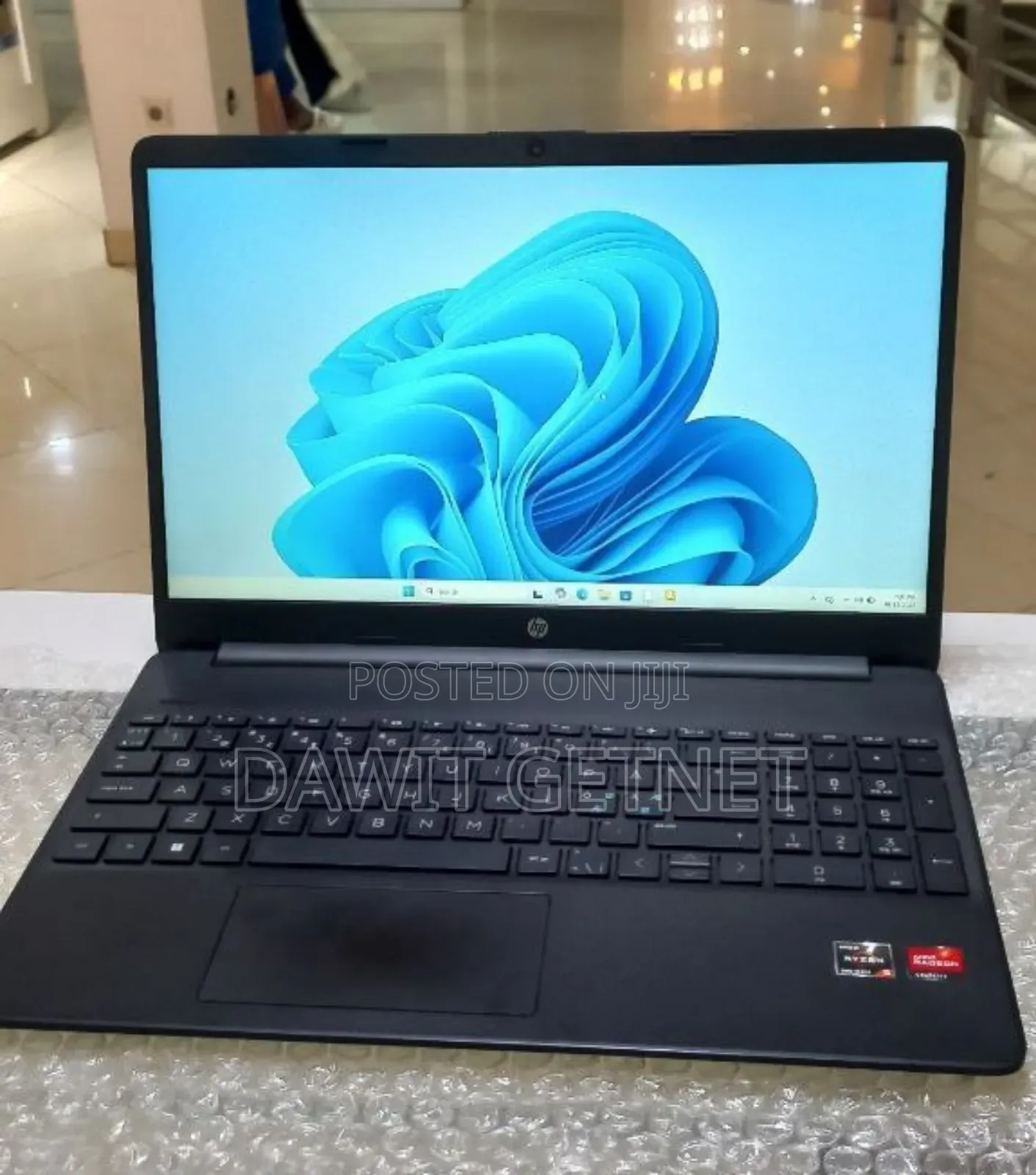 New Laptop HP Stream Notebook 8GB AMD Ryzen 5 SSD 512GB