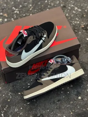 Jordan 1 Low Travis Mocka