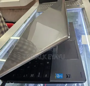 Photo - New Laptop Toshiba 4GB Intel Core I5 SSD 320GB