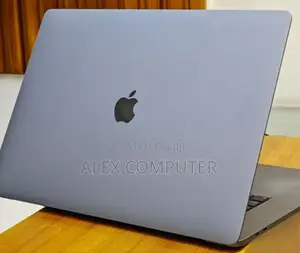 New Laptop Apple MacBook Pro 2019 32GB Intel Core I9 SSD 1T
