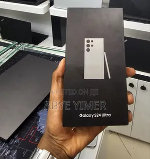 New Samsung Galaxy S24 Ultra 256 GB