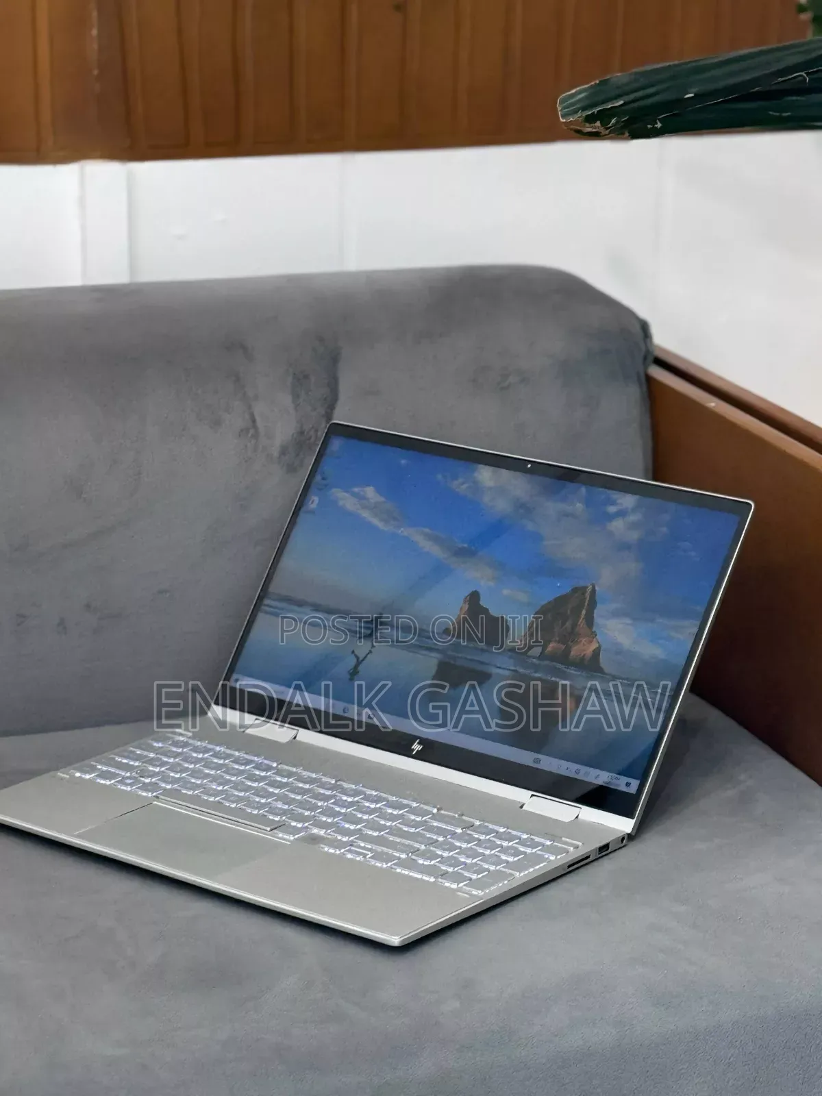 New Laptop HP Envy X360 16GB Intel Core I5 SSD 512GB