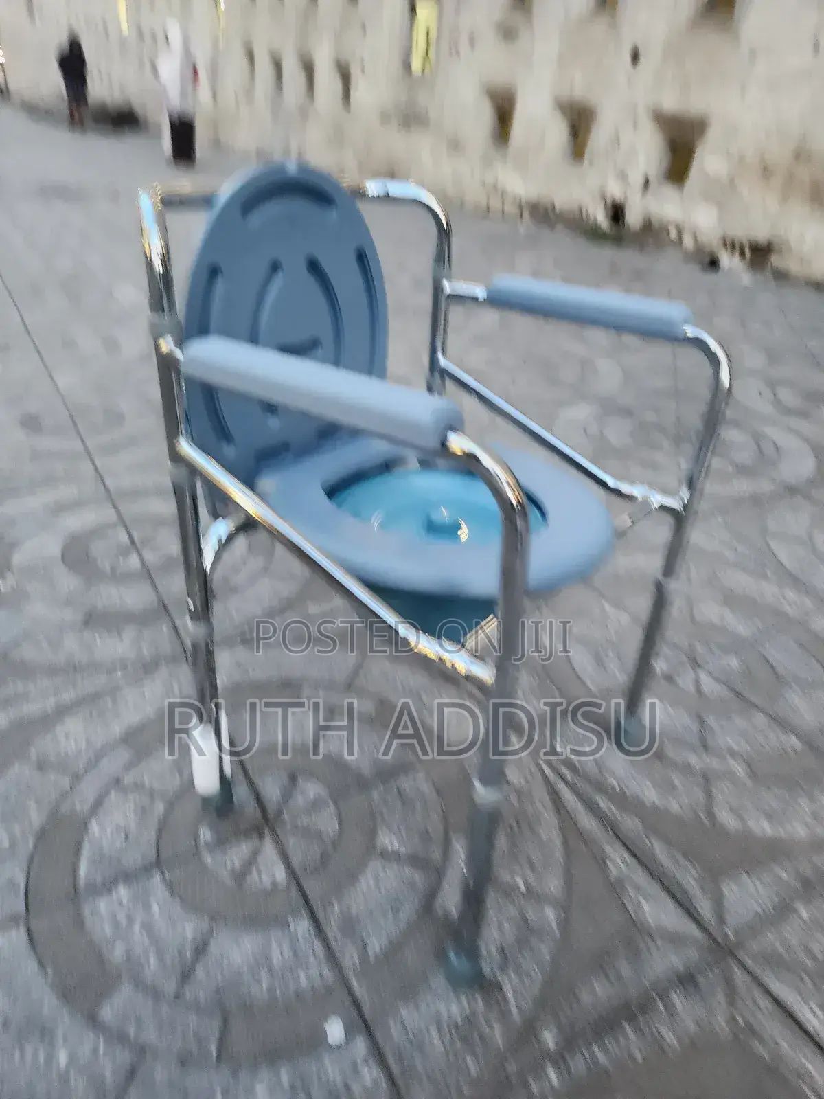 Commode Chair輕鬆toilet Chair Brand New朱諾commode Chair腕帶poty Chair