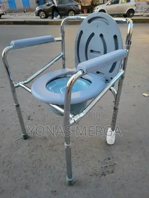 Photo - Toilet Chair臨烇materials: Commode Chairs癸酉elderly Bathroom