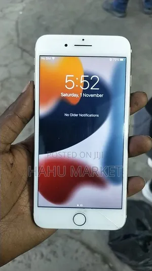 Photo - Apple iPhone 7 Plus 32 GB Gold