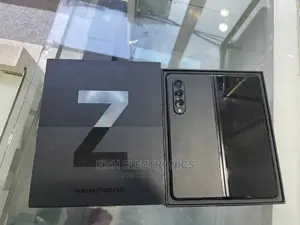 Samsung Galaxy Z Fold 3 256 GB Black