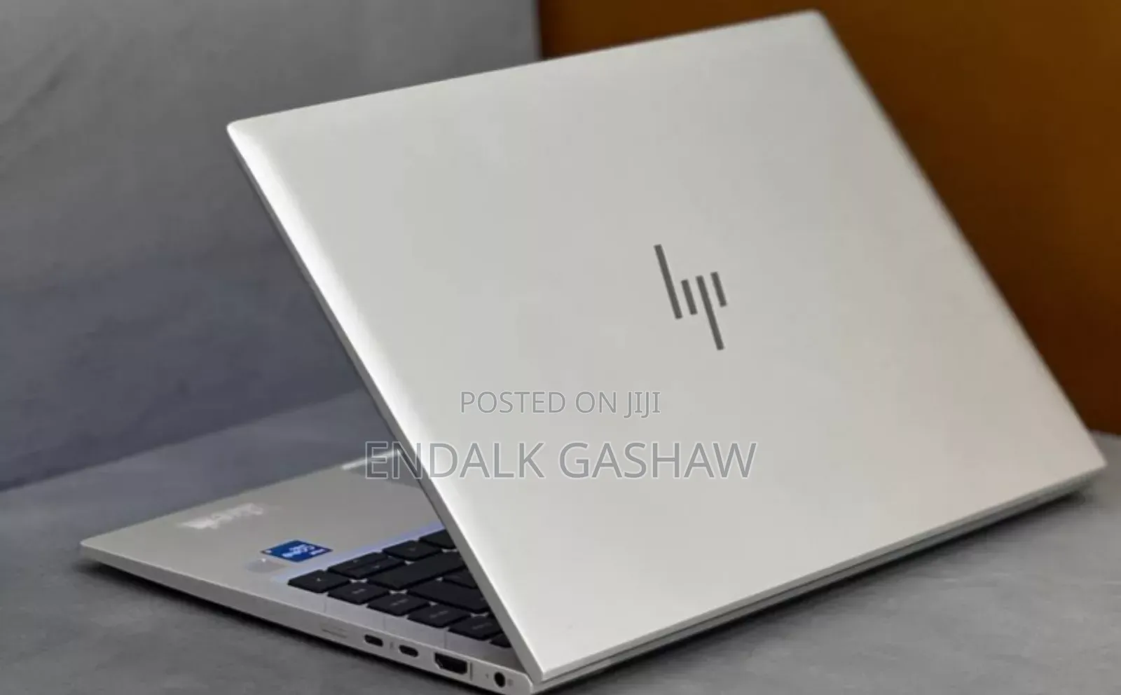 New Laptop HP EliteBook 830 G8 16GB Intel Core I7 SSD 512GB