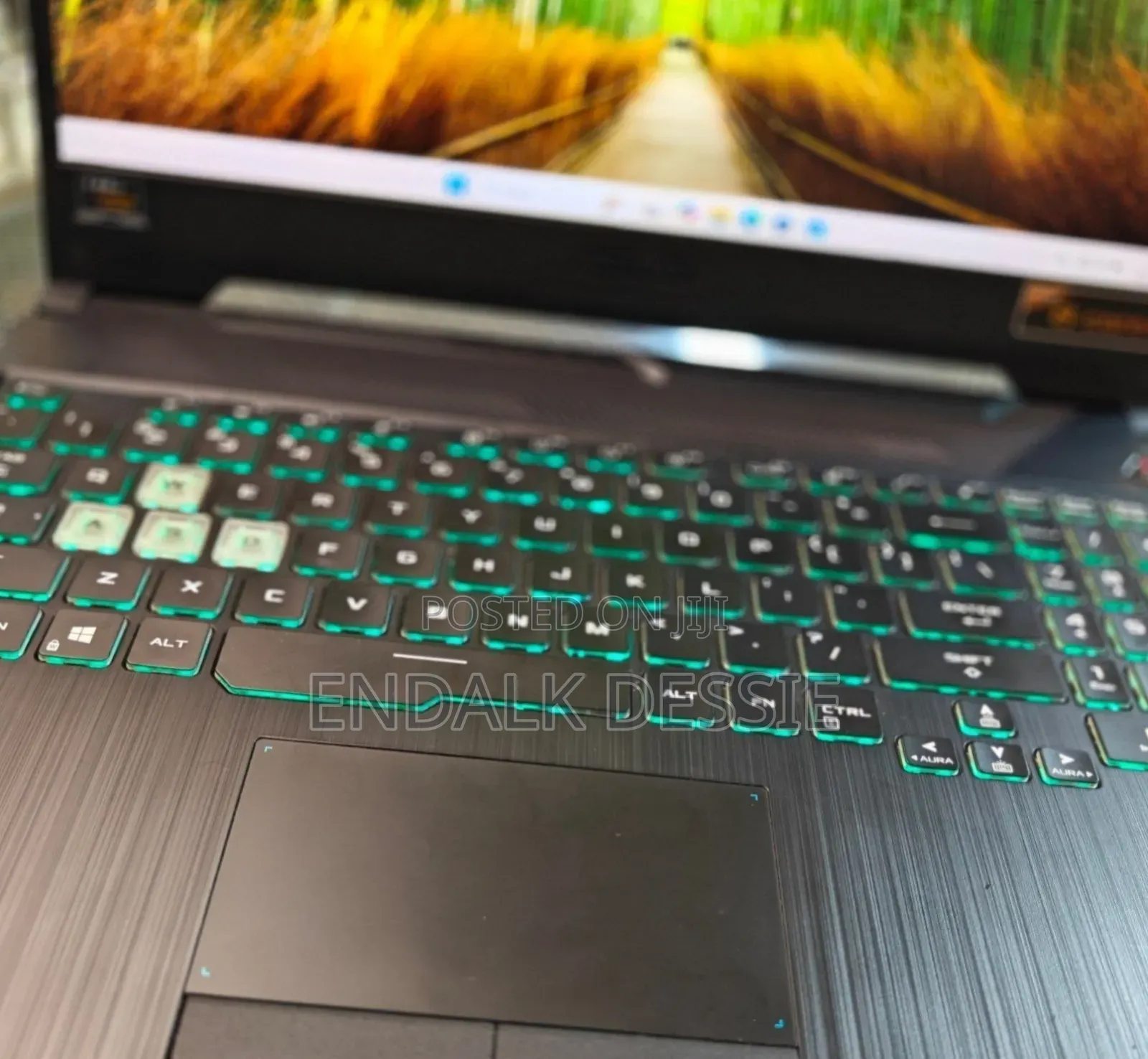 New Laptop Asus 16GB SSD 512GB