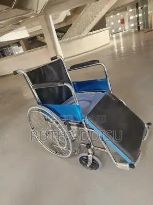 Photo - Commode Wheelchair蝨你wheelchair Toilet Wheelchair廟宇commode Wheelchair