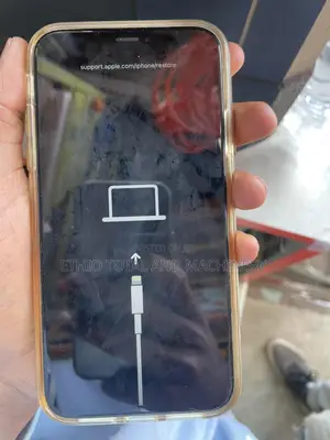 Apple XR 128 GB White