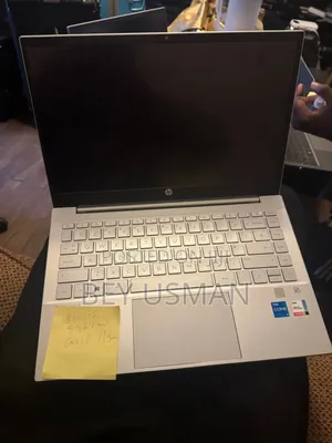 Laptop HP 14-Dq1025cl 8GB Intel Core I5 SSD 512GB