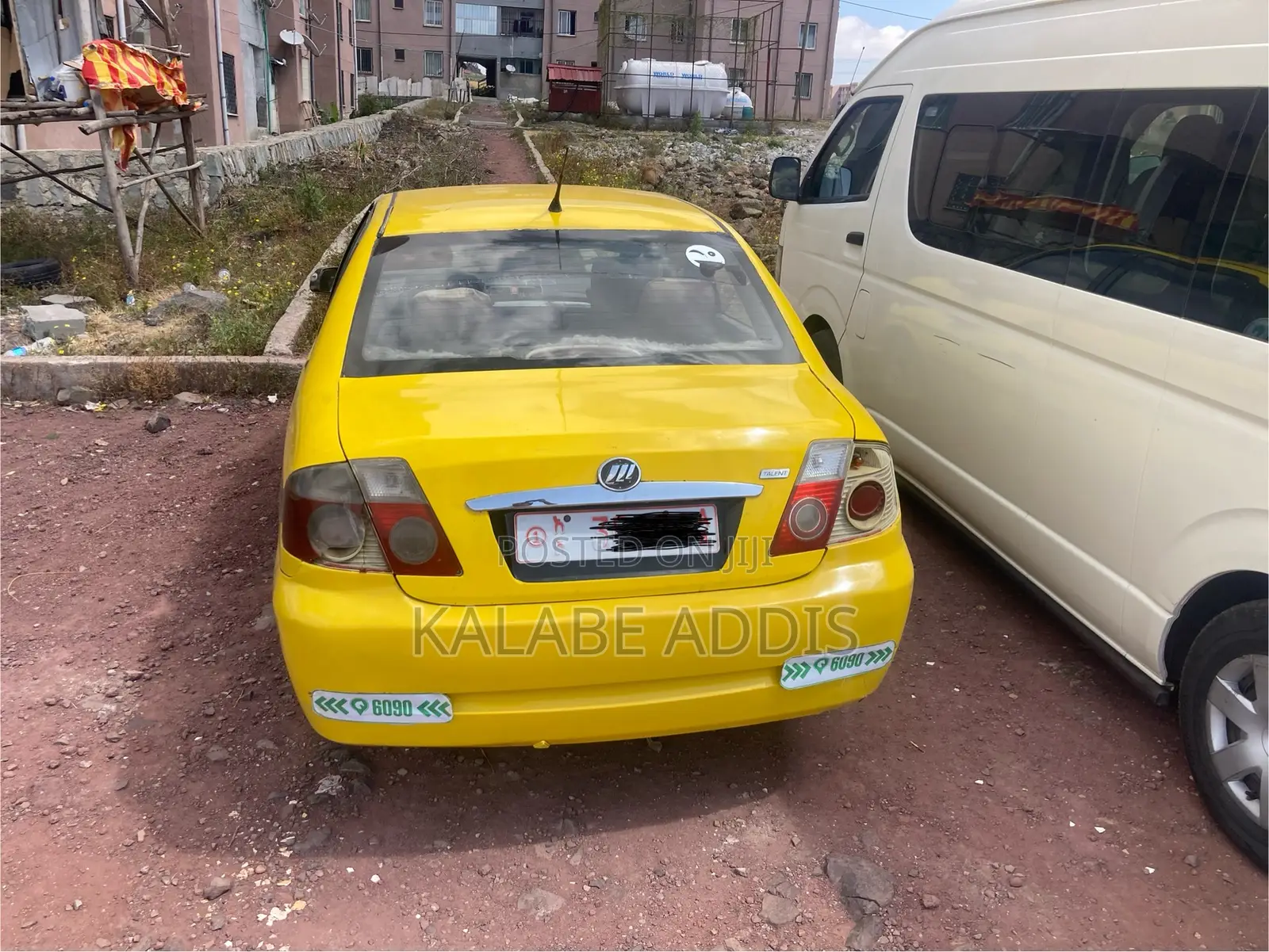 Lifan 520 2010 Yellow