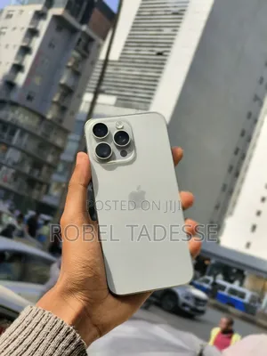 Apple iPhone 15 Pro Max 256 GB