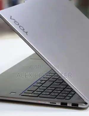 New Laptop Lenovo Yoga 7i 16GB Intel Core I7 SSD 512GB