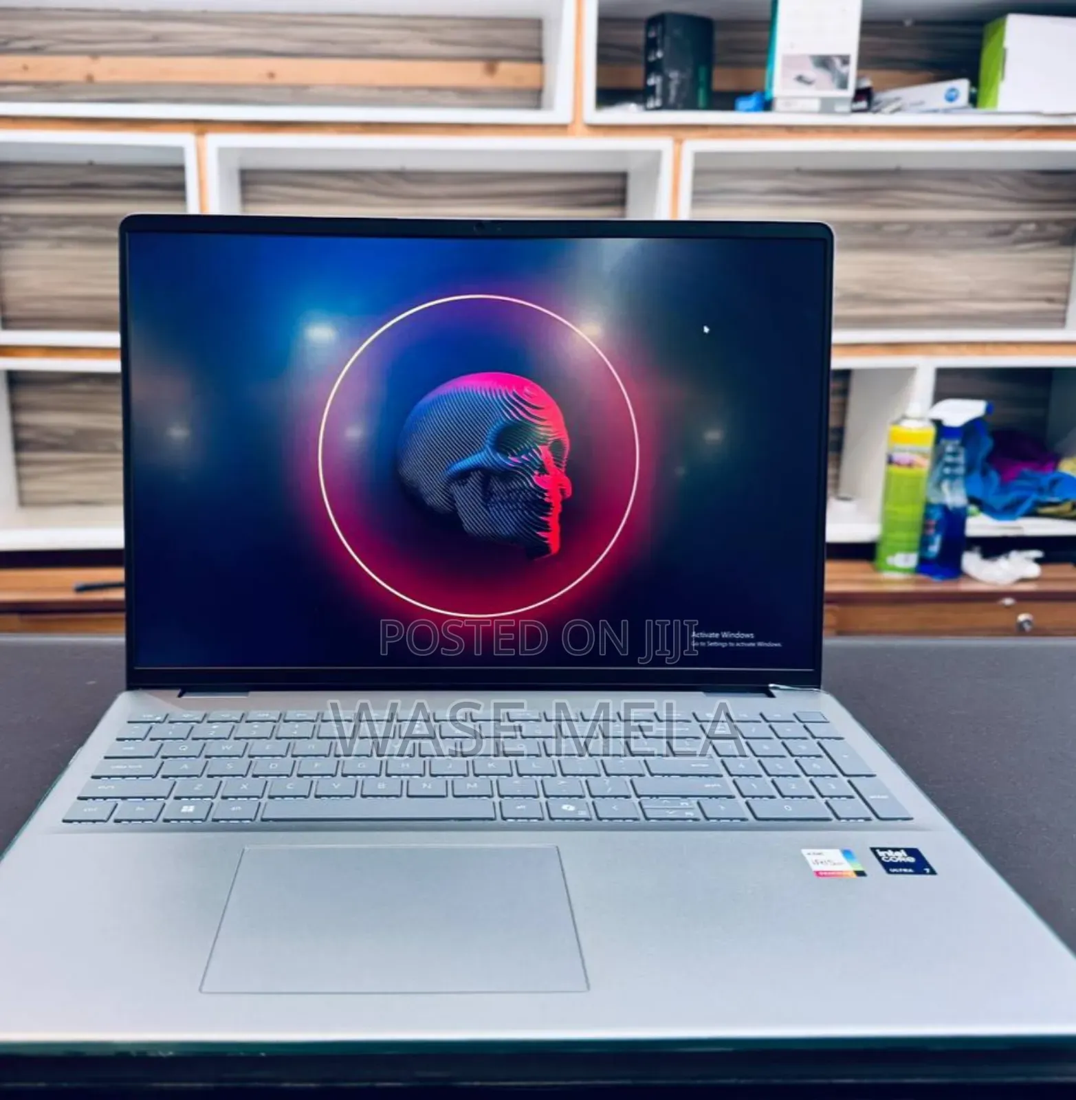 New Laptop Dell Inspiron 16 5620 16GB Intel Core Ultra 7 SSD 1T