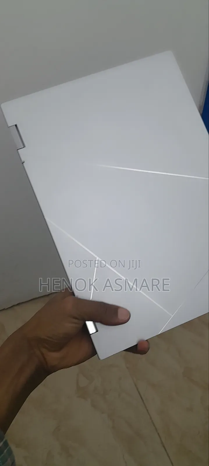 New Laptop Asus ZenBook 13 UX331UN 16GB Intel Core I7 SSD 512GB