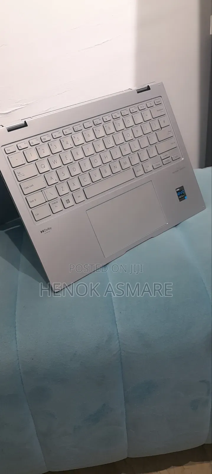 New Laptop Asus ZenBook 13 UX331UN 16GB Intel Core I7 SSD 512GB