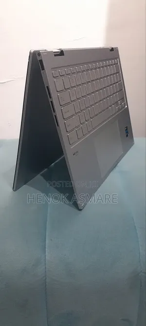 New Laptop Asus ZenBook 13 UX331UN 16GB Intel Core I7 SSD 512GB