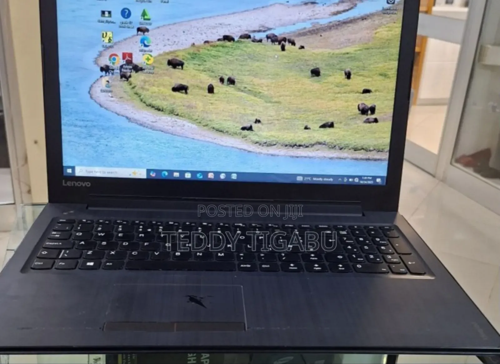 New Laptop Lenovo 8GB Intel Core I7 HDD 1T