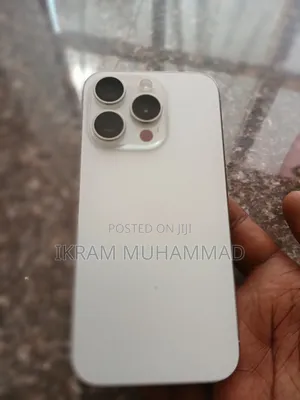 Photo - Apple iPhone 15 Pro 128 GB White