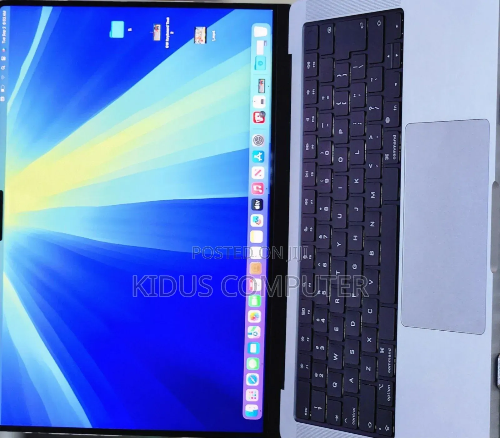 New Laptop Apple MacBook 2013 16GB Intel Core i7 SSD 256GB